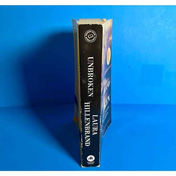 Unbroken by Laura Hillenbrand (2014 Paperback) WWII Survival Memoir - Picture 3 of 8